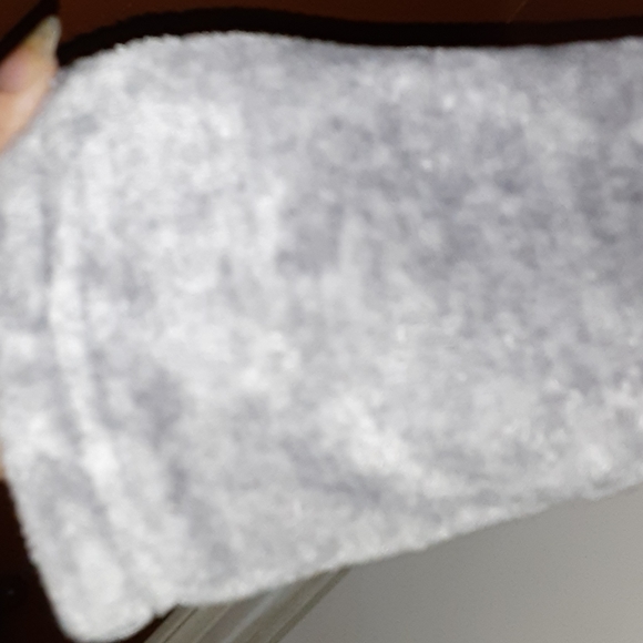 Fleece Robe - Picture 3 of 3